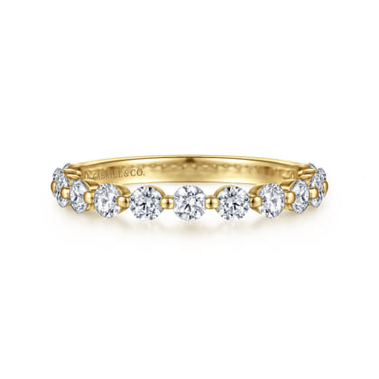 Devinne - 14K Yellow Gold Single Prong Diamond Anniversary Band