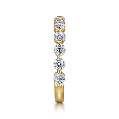 Devinne - 14K Yellow Gold Single Prong Diamond Anniversary Band