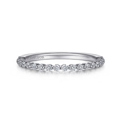 Devinne - Platinum Single Prong Diamond Anniversary Band
