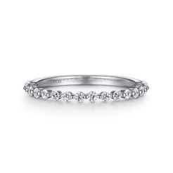 Devinne - Platinum Single Prong Diamond Anniversary Band