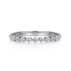 Devinne - Platinum Single Prong Diamond Anniversary Band