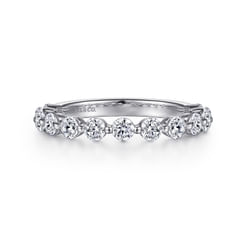 Devinne - Platinum Single Prong Diamond Anniversary Band