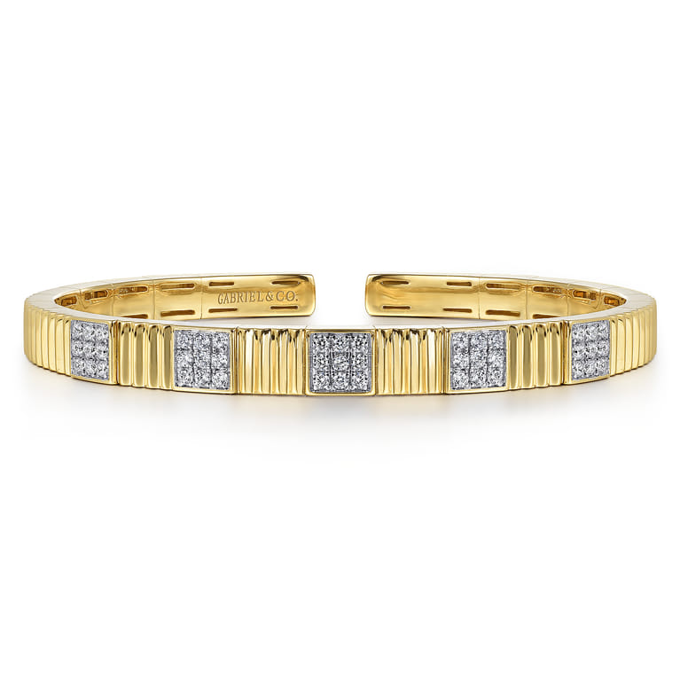 Diamond Cut - 14K Yellow Gold Demure Diamond Bangle Scallop Texture - 0.65 ct - Shot 1