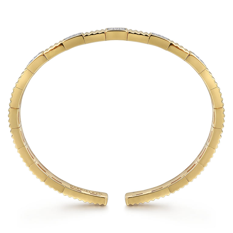 Diamond Cut - 14K Yellow Gold Demure Diamond Bangle Scallop Texture - 0.65 ct - Shot 3