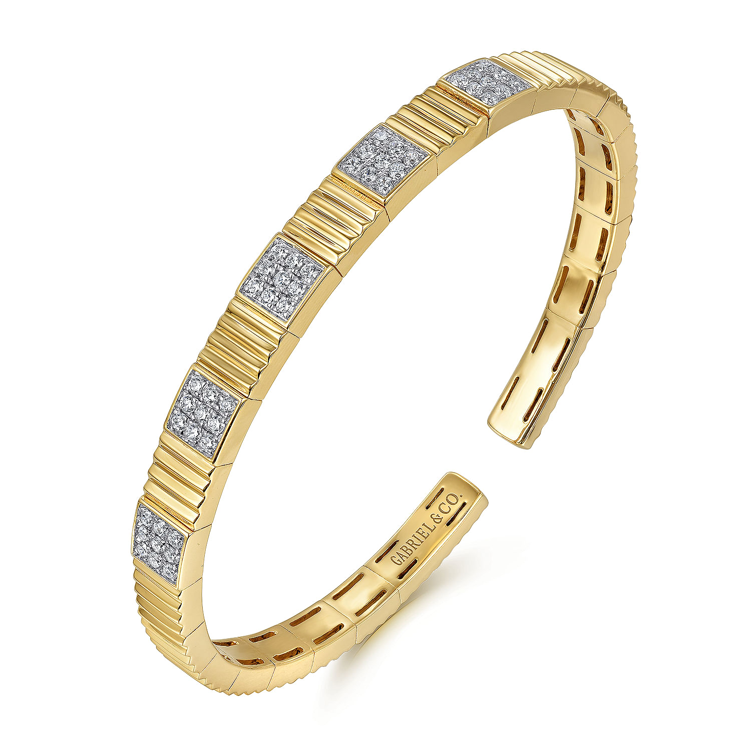 【Gaby】 cutlery bangle 14K Yellow Gold Bujukan Diamond Bangle @ $6400. Shop