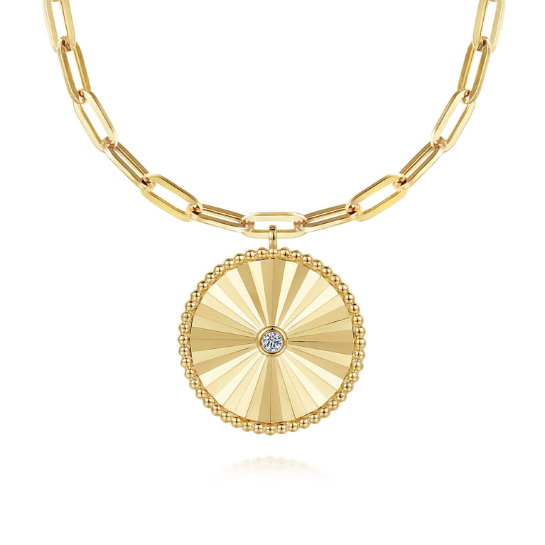 Diamond Cut - 14K Yellow Gold Diamond Medallion Chain Necklace - 0.05 ct - Shot 1