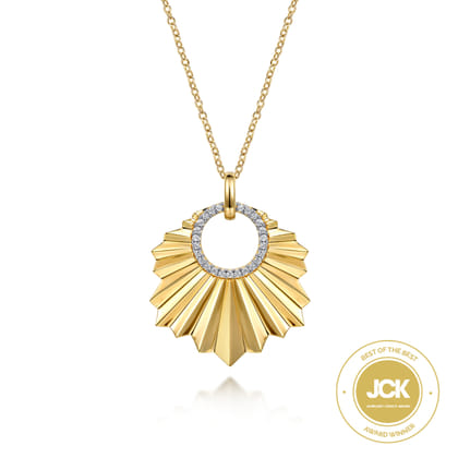 Diamond Cut - 14K Yellow Gold Diamond Necklace With Diamond Cut Texture In Leaf Shape