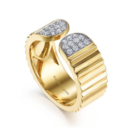 Diamond Cut - 14K Yellow Gold Open Ring with Diamond Pave End Caps and Diamond Cut Texture