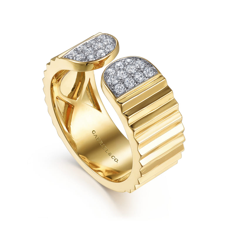 Diamond Cut - 14K Yellow Gold Open Ring with Diamond Pave End Caps and Diamond Cut Texture - 0.3 ct - Shot 3