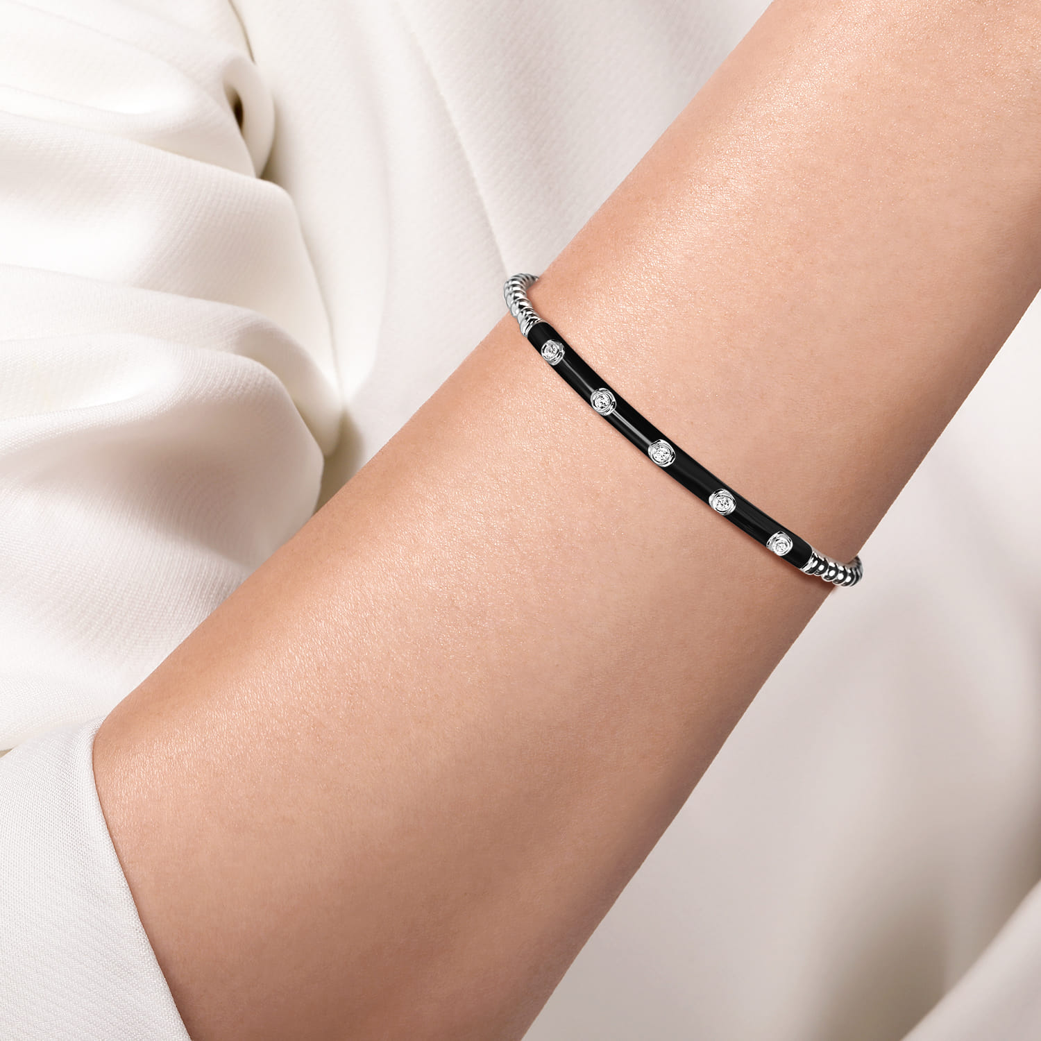 Enamel - 14K White Gold Bujukan Beads and Diamond Split Bangle with Black Enamel - 0.15 ct - Shot 4