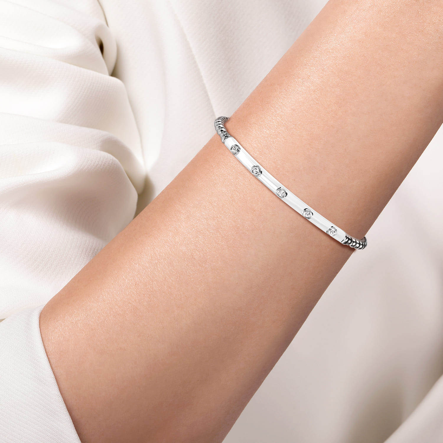 Enamel - 14K White Gold Bujukan Beads and Diamond Split Bangle with White Enamel - 0.15 ct - Shot 4