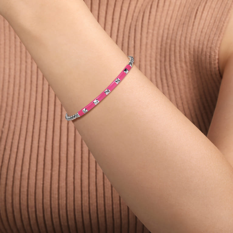 Enamel - 14K White Gold Bujukan Beads and Pyramid Split Bangle with Fuchsia Enamel - Shot 4