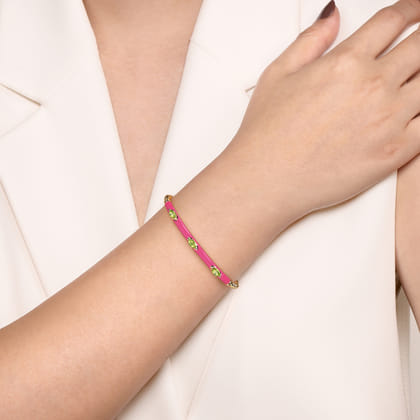Enamel - 14K Yellow Gold Bujukan Peridot Split Bangle with Fuchsia Enamel
