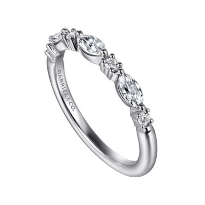 Erin - 14K White Gold Share prongs Marquise and Round Diamond Anniversary Band