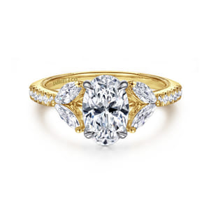 Estrelle - 14K Yellow Gold Oval Diamond Engagement Ring