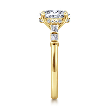 Eva - 14K Yellow Gold Oval Diamond Engagement Ring