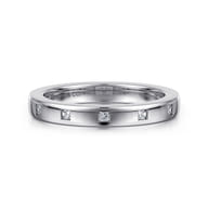 Evadelle - 14K White Gold Bezel Set Princess Cut Diamond Anniversary Band