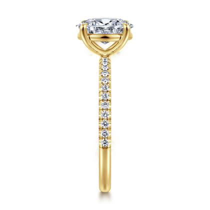 Evelyn - 14K Yellow Gold Oval Diamond Engagement Ring