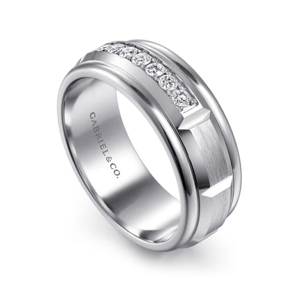 Everett - 14K White Gold Diamond Men's Band in Satin Finish