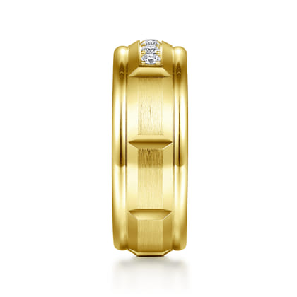 Everett - 14K Yellow Gold Diamond Men's Wedding Ring in Satin Finish