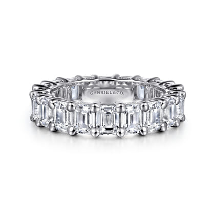 Evora - 14K White Gold Shared Prong Emerald Cut Diamond Eternity Band