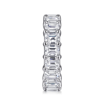 Evora - 14K White Gold Shared Prong Emerald Cut Diamond Eternity Band