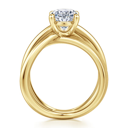 Fabiola - 14K Yellow Gold Split Shank Oval Diamond Engagement Ring
