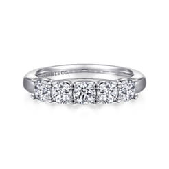 Feline - 14K White Gold Scallop Setting 5 Stone Diamond Anniversary Band