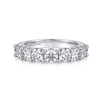 Feline - 14K White Gold Scallop Setting 7 Stone Diamond Anniversary Band