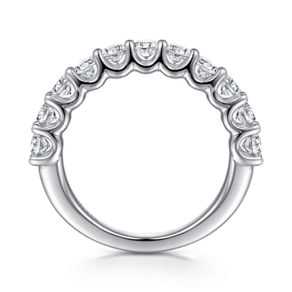 Feline - 14K White Gold Scallop Setting Diamond Anniversary Band