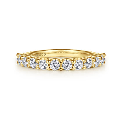Feline - 14K Yellow Gold Scallop Setting Diamond Anniversary Band