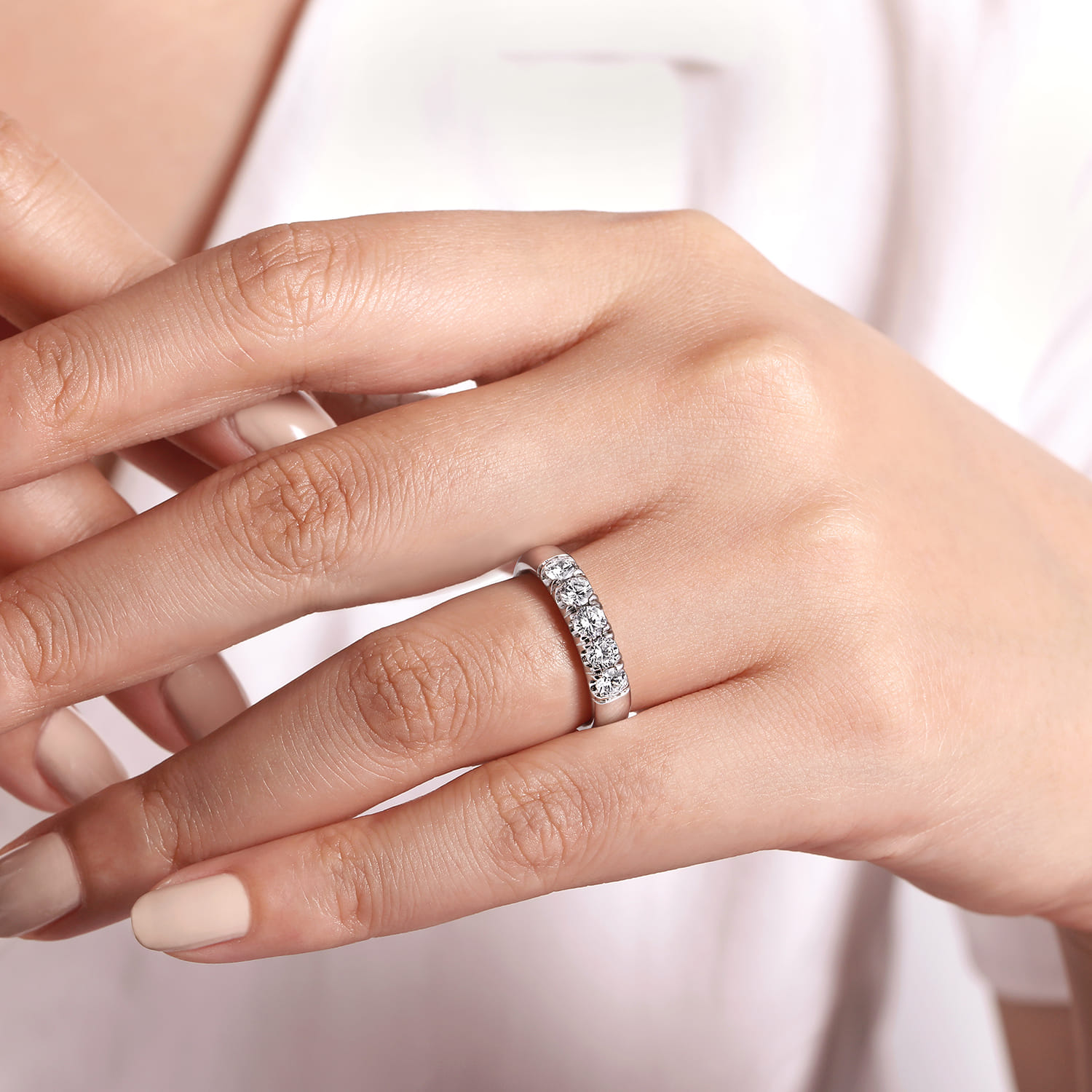 Ferrara - 14K White Gold 5 Stone French Pave Diamond Anniversary Band