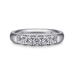 Ferrara - Platinum 5 Stone French Pave Diamond Wedding Band