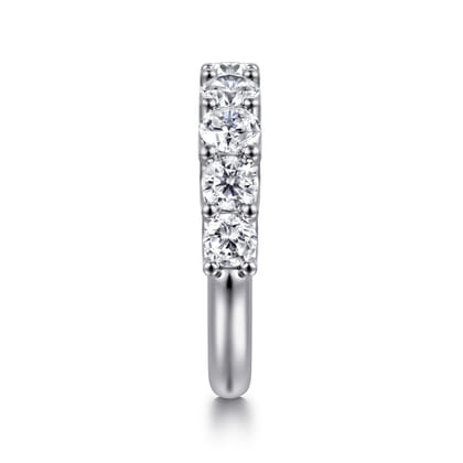 Ferre - 14K White Gold Scallop Setting 9 Stone Diamond Anniversary Band