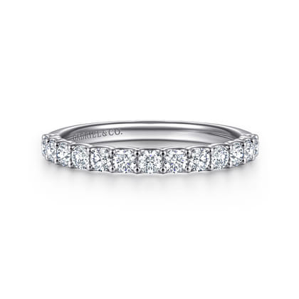 Ferre - 14K White Gold Scallop Setting Diamond Anniversary Band