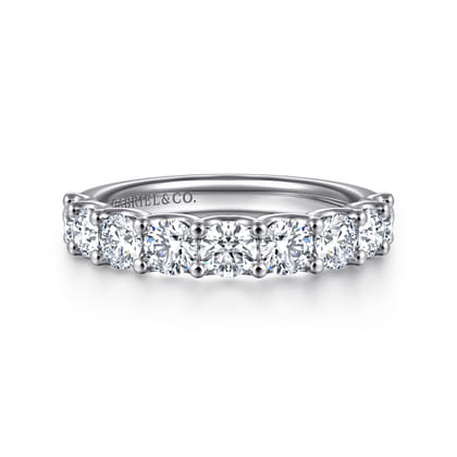 Ferre - 14K White Gold Scallop Setting Diamond Anniversary Band