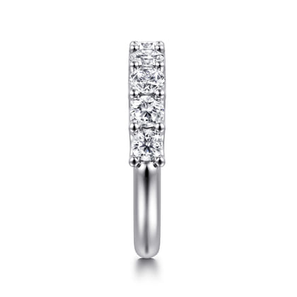 Ferre - 14K White Gold Scallop Setting Diamond Anniversary Band