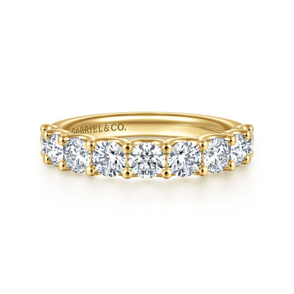 Ferre - 14K Yellow Gold Scallop Setting Diamond Anniversary Band