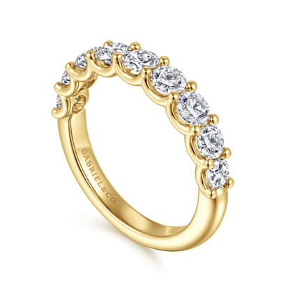 Ferre - 14K Yellow Gold Scallop Setting Diamond Anniversary Band
