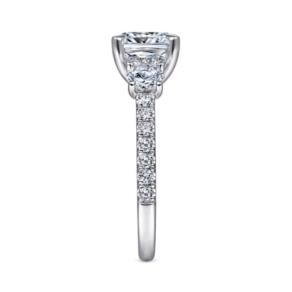 Finian - 18K White Gold Round 3 Stone Diamond Engagement Ring