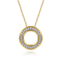 14K White & Yellow Gold Diamond Circle Pendant Necklace