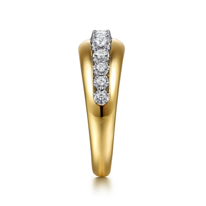 Fiora - 14K White  Yellow Gold Diamond Graduating Wide Band Ring