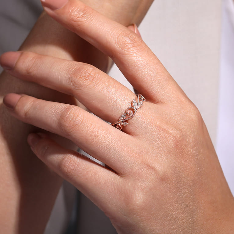 Flora - 14K Rose Gold Scrolling Floral Diamond Stackable Ring - 0.09 ct - Shot 5