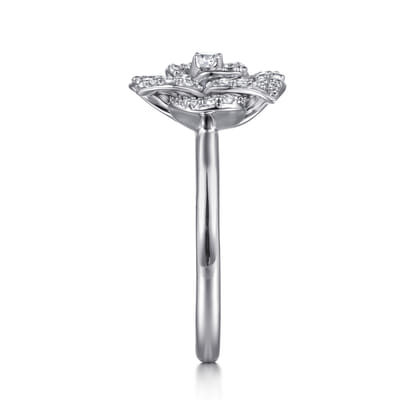 Floral - 14K White Gold Diamond Floral Fashion Ring