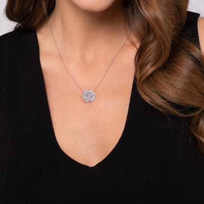 Floral - 14K White Gold Diamond Floral Station Necklace