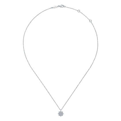Floral - 14K White Gold Diamond Flower Pendant Necklace