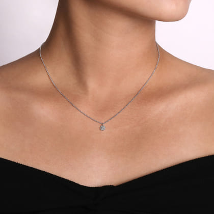 Floral - 14K White Gold Diamond Flower Pendant Necklace