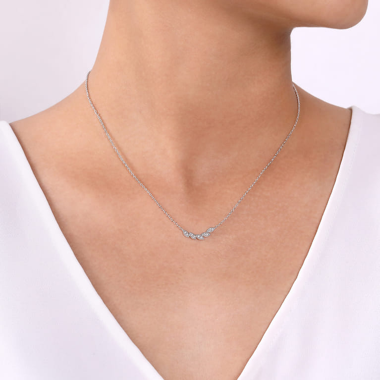 Floral - 14K White Gold Diamond Leaf Curved Bar Necklace - 0.08 ct - Shot 3