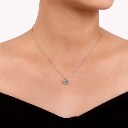 Floral - 14K White Gold Diamond Pendant Necklace