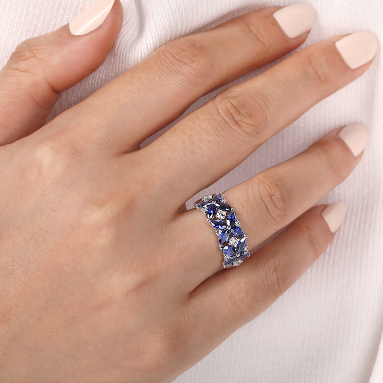 Floral - 14K White Gold Diamond and Blue Sapphire Floral Wide Band Ring - 0.35 ct - Shot 5